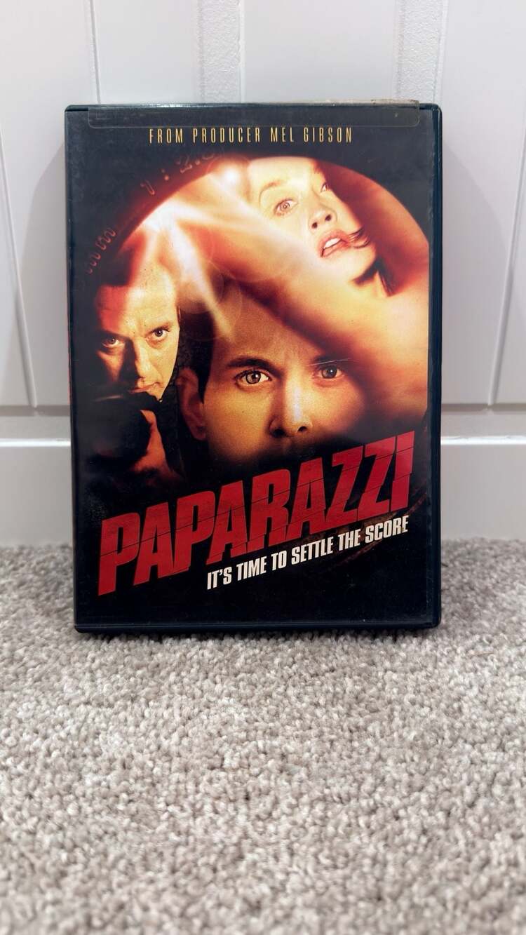 Paparazzi DVD 2004